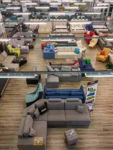 商店包装 海报如何将孤立的商品与购物消费理念融入家具销售